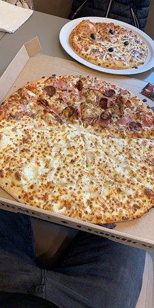 Eclair Pizza