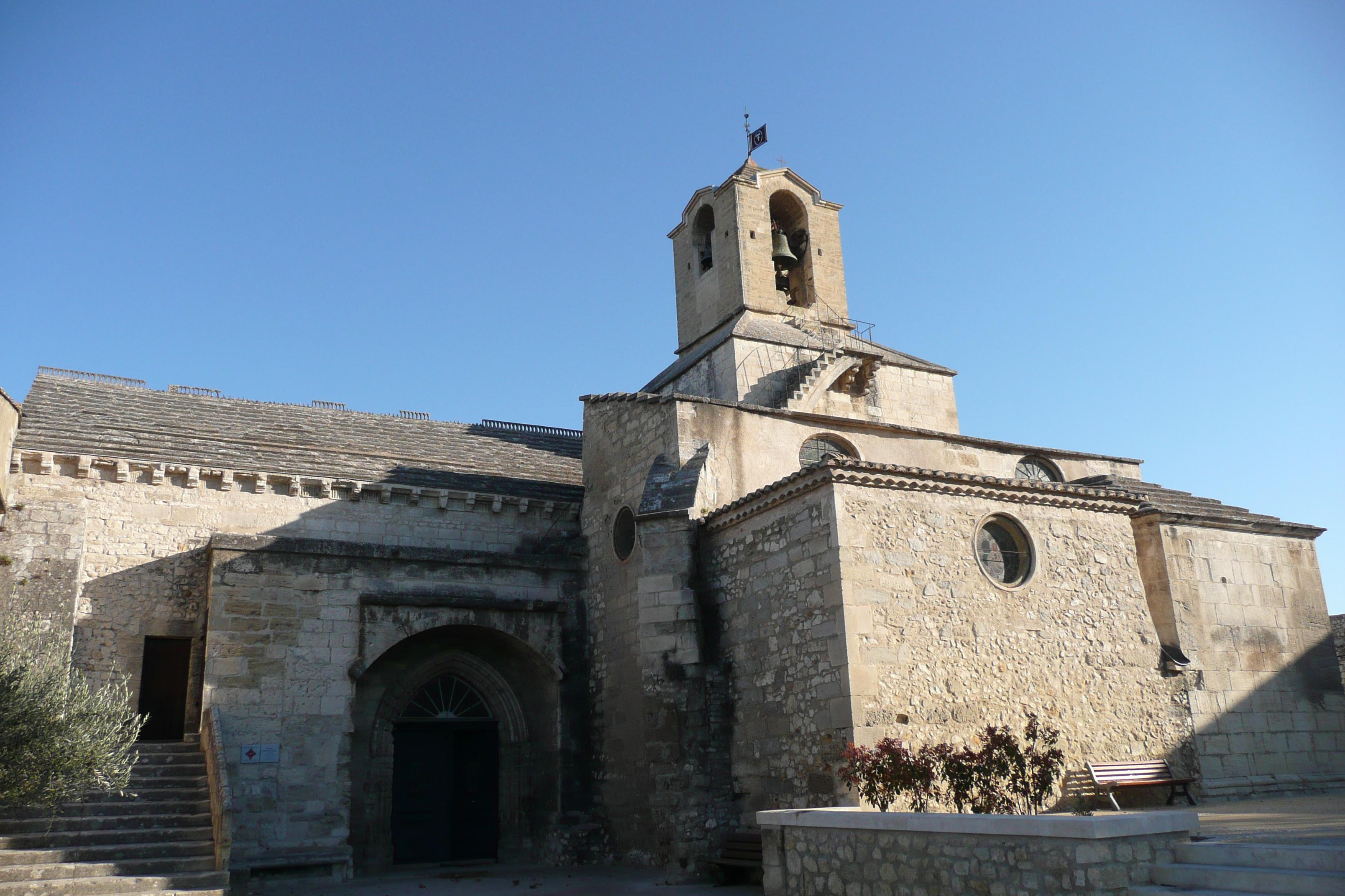 église Saint-Baudile de Noves